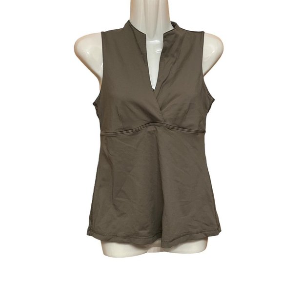 Lululemon olive green sleeveless top with air mesh back pit to pit 15" x 22" lon - Picture 1 of 4